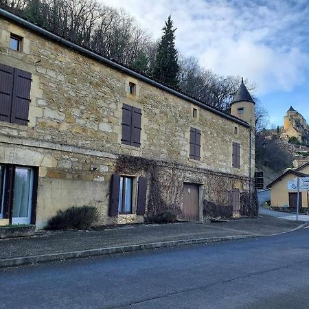 Studio Au Pied Du Chateau De Castelnaud Luaran gambar